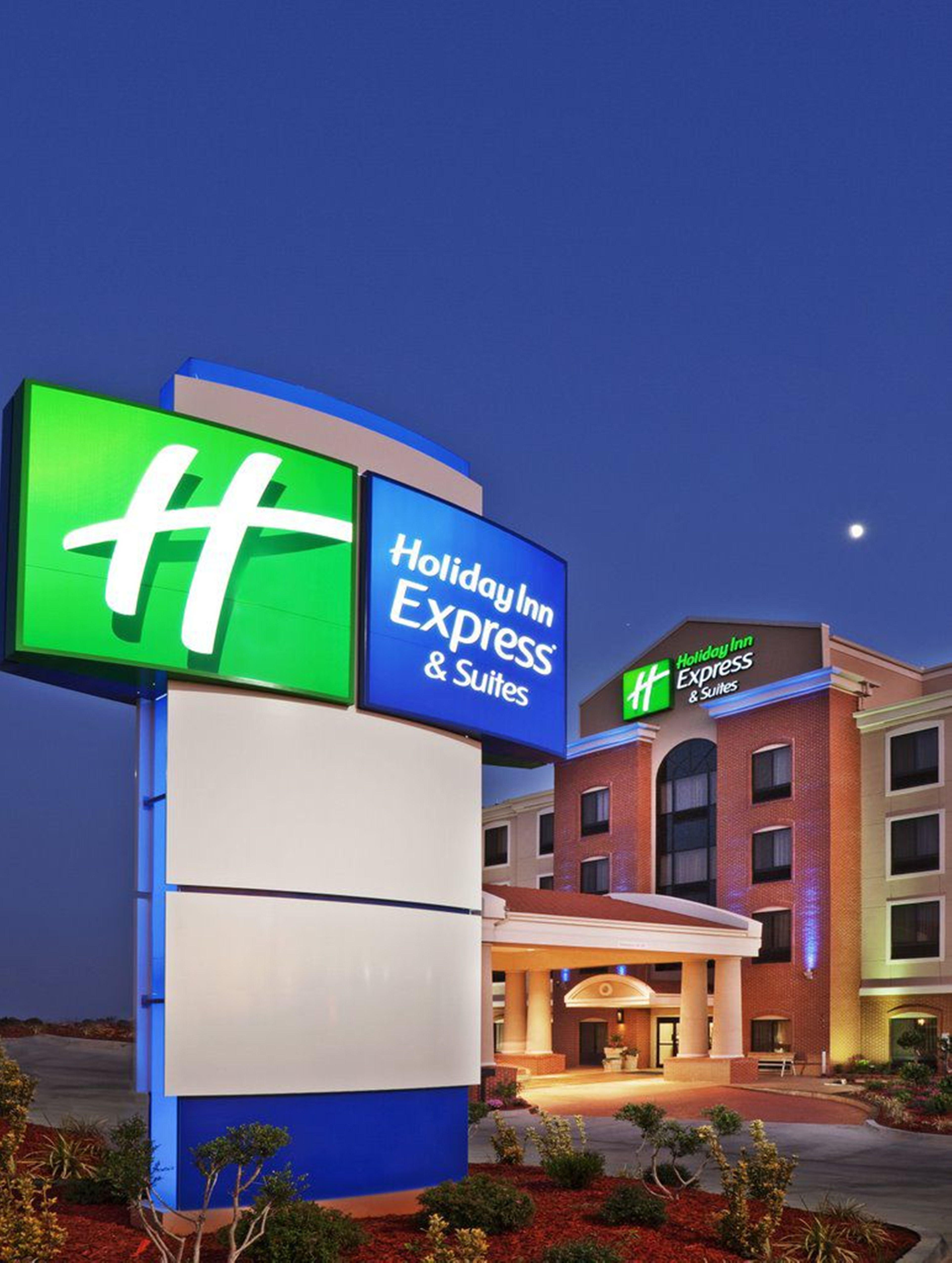 Holiday Inn Express Greensburg, An Ihg Hotel Exterior foto